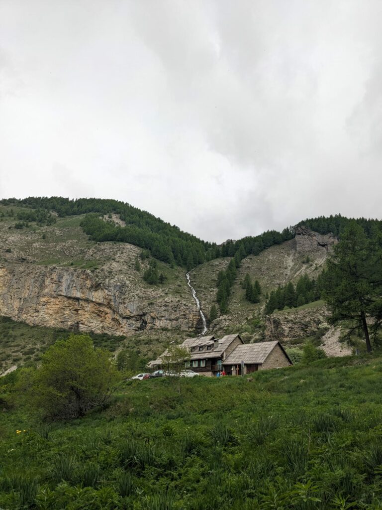 Cantonnière